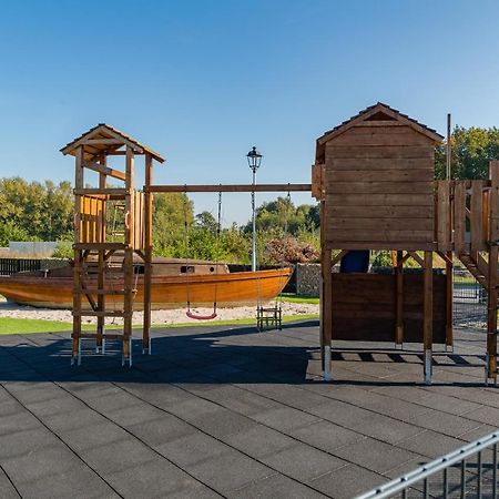 Ferienpark Harkebruegge Haus Juist Barssel  Buitenkant foto