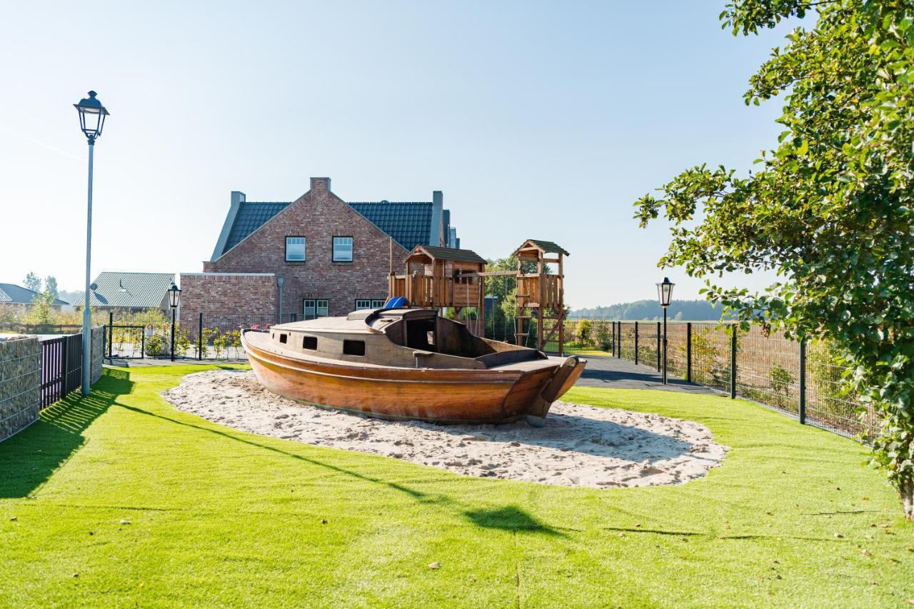 Ferienpark Harkebruegge Haus Juist Barssel  Buitenkant foto