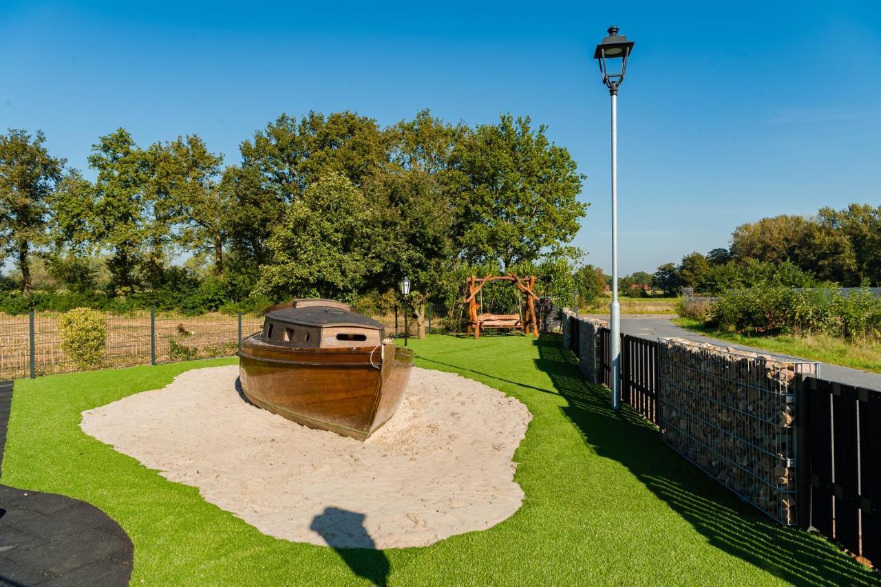 Ferienpark Harkebruegge Haus Juist Barssel  Buitenkant foto